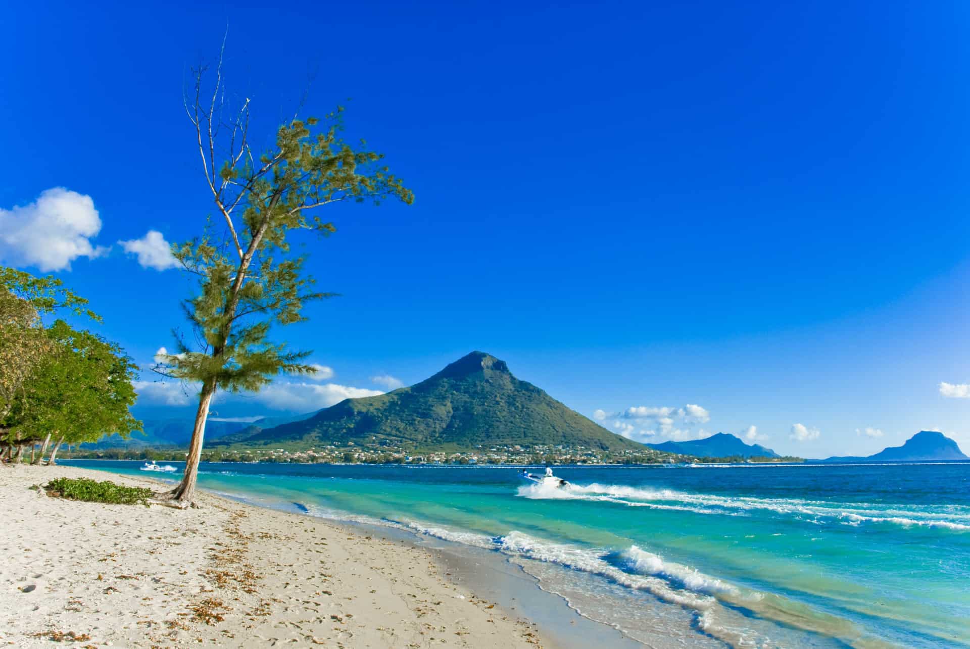flic en flac plage maurice en novembre