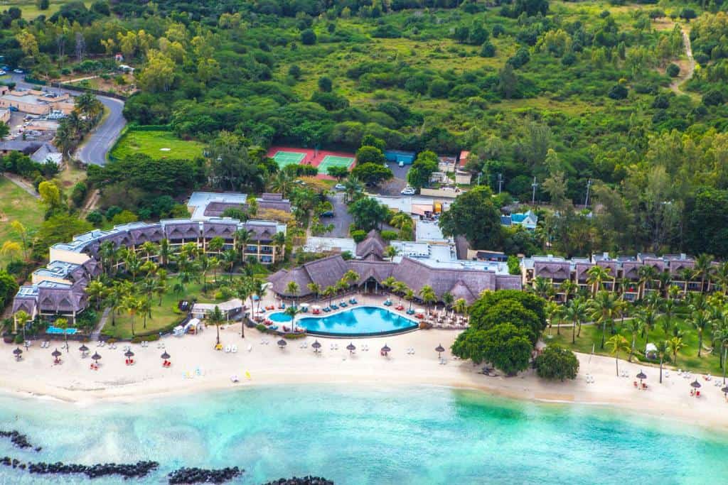 sands suites resort et spa plage