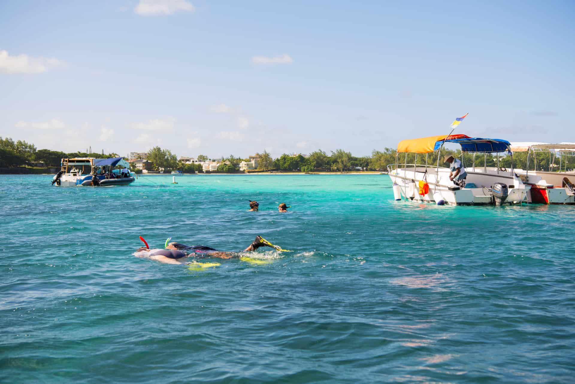 blue bay marine park