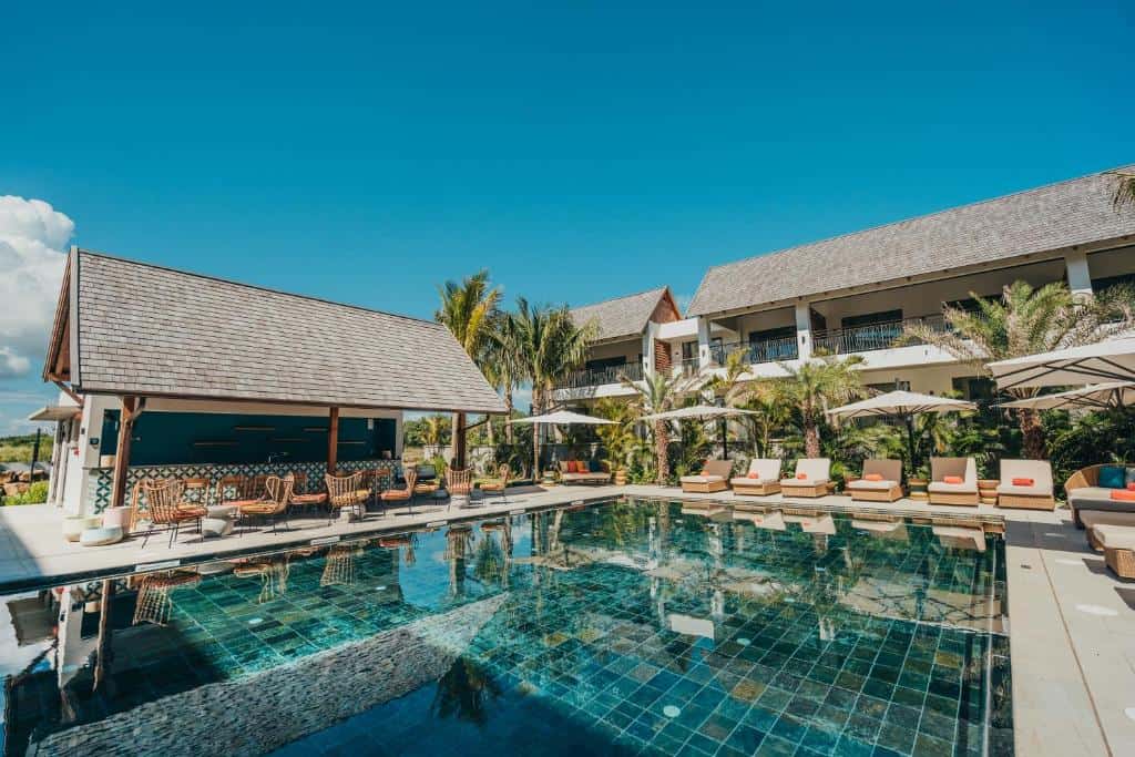 domaine de grand baie piscine