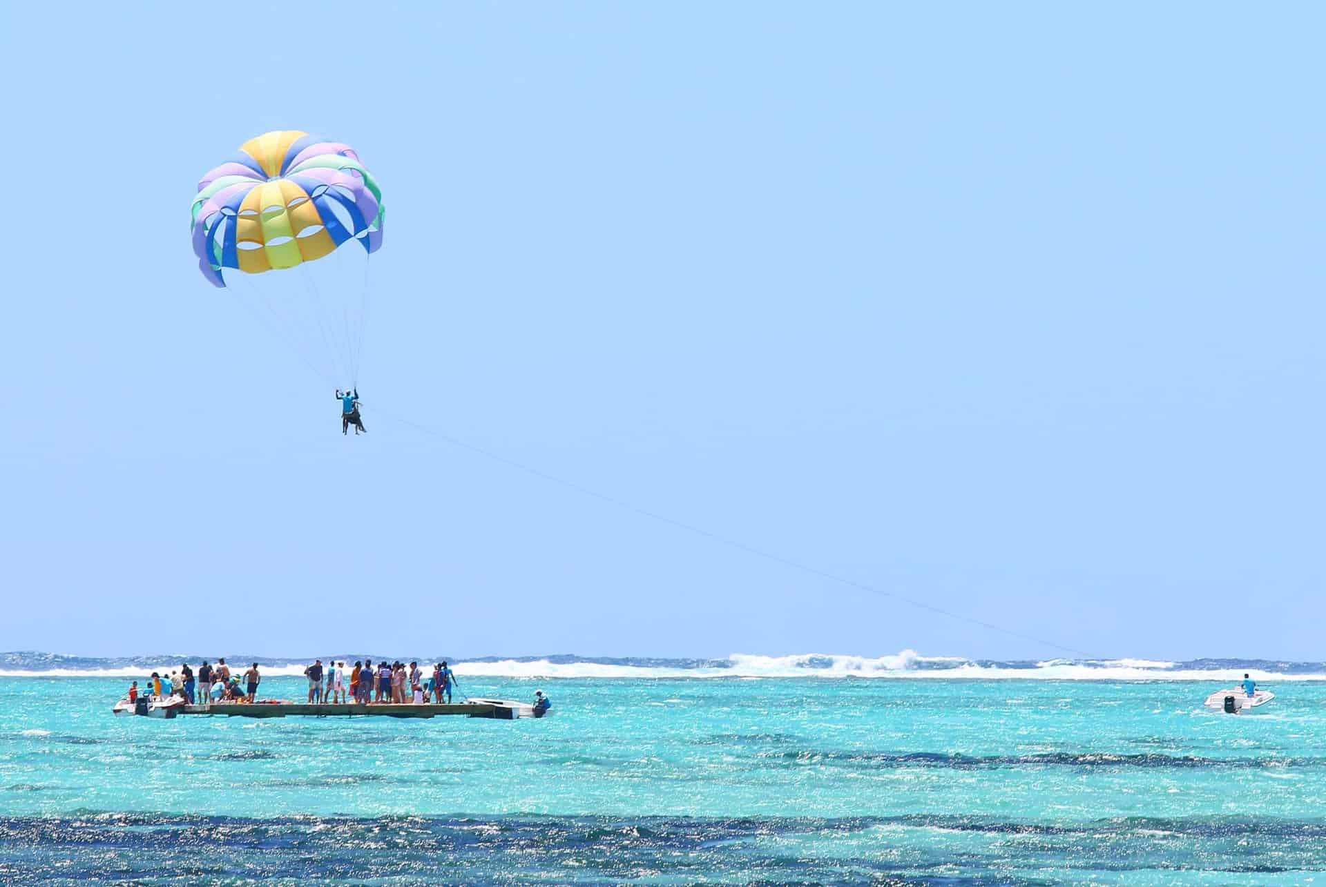 parachute ascentionnel ile aux cerfs parachute ascentionnel ile aux cerfs