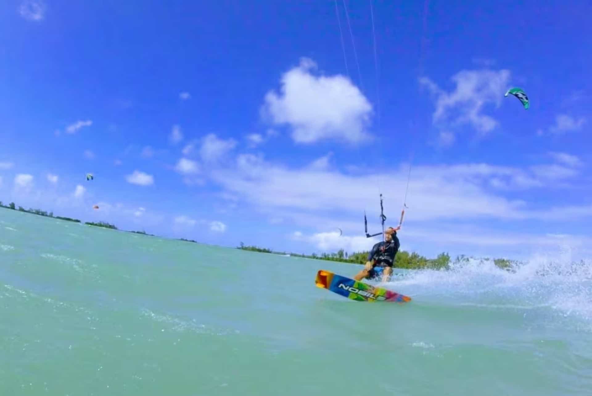 cours de kitesurf a anse la raie ile maurice